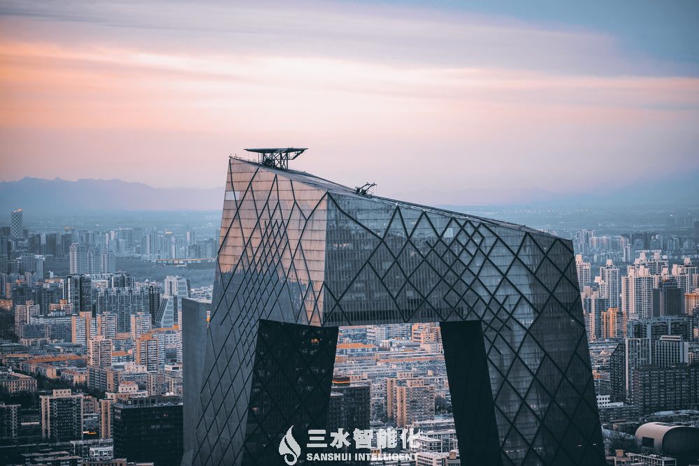 　　能源管理系統(tǒng)應(yīng)當(dāng)實(shí)現(xiàn)的功能包括控制功能、自檢功能、對(duì)時(shí)功能、安全功能、聯(lián)動(dòng)功能、管理功能、故障報(bào)警、安全校驗(yàn)等功能。下面三水智能化一一講解。