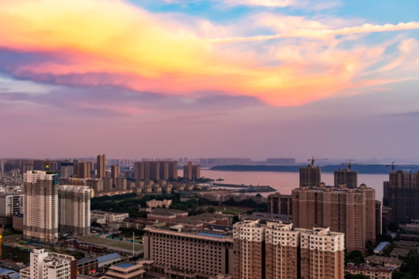 政策背景下的智能建筑低碳減排發(fā)展！(圖1)